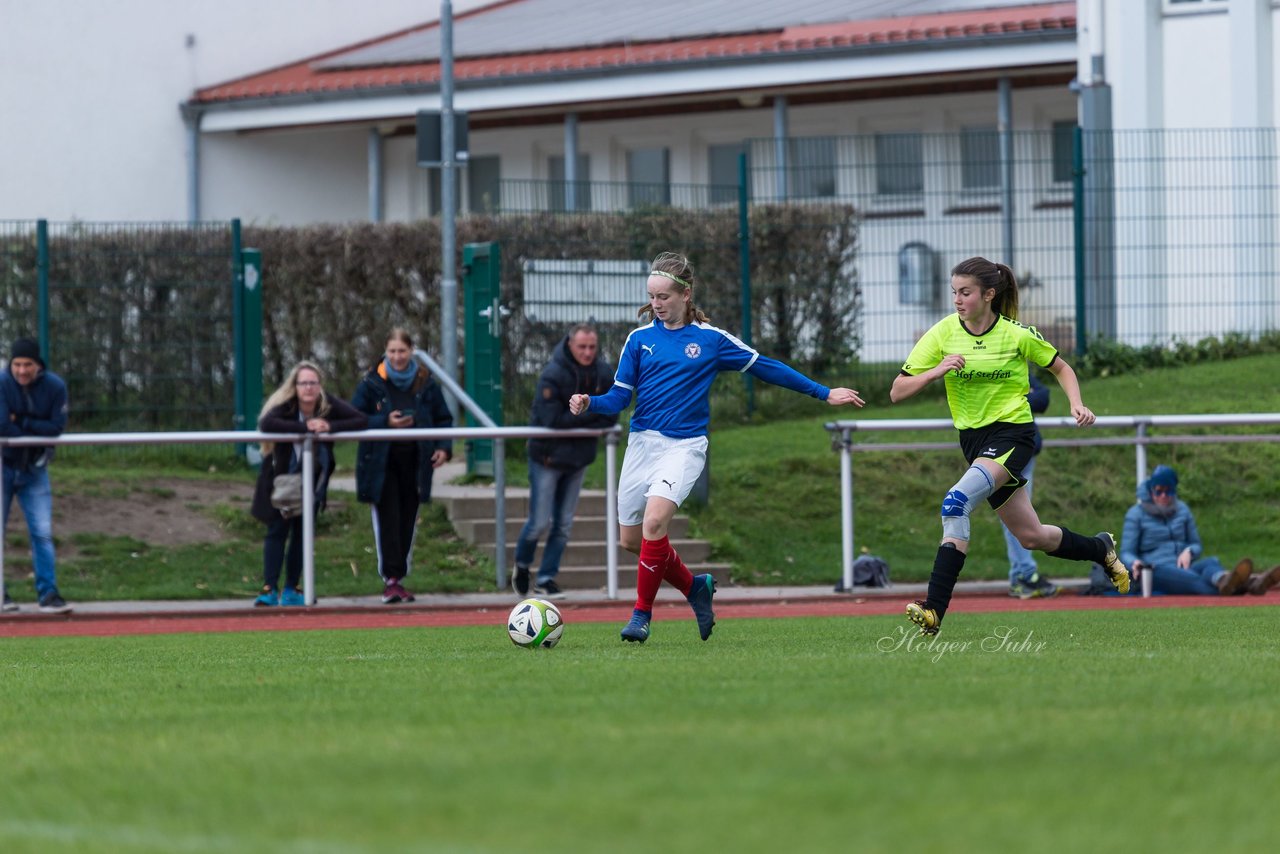 Bild 131 - B-Juniorinnen TSV Schoenberg - Holstein Kiel : Ergebnis: 0:23